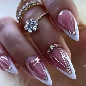 Stiletto Press-On Nails / Retail Only 🇨🇳